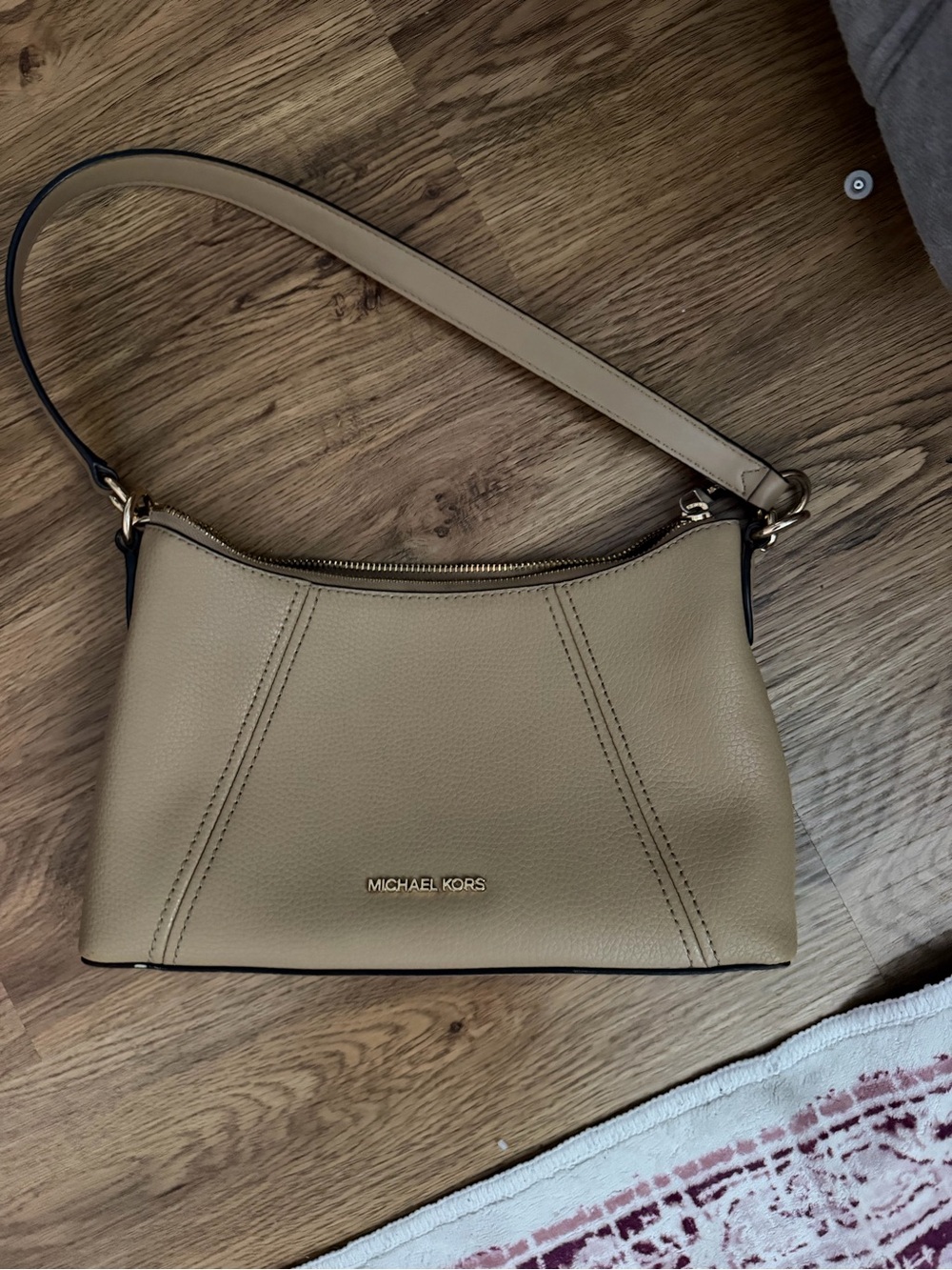 Michael Kors Tan Pebbled Leather Shoulder Bag with Gold Hardware